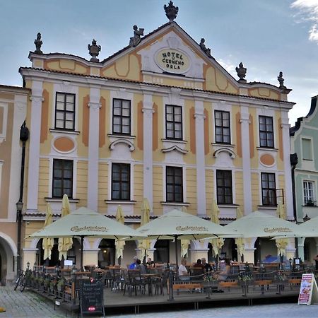 Hotel U Cerneho Orla Telč Exterior foto